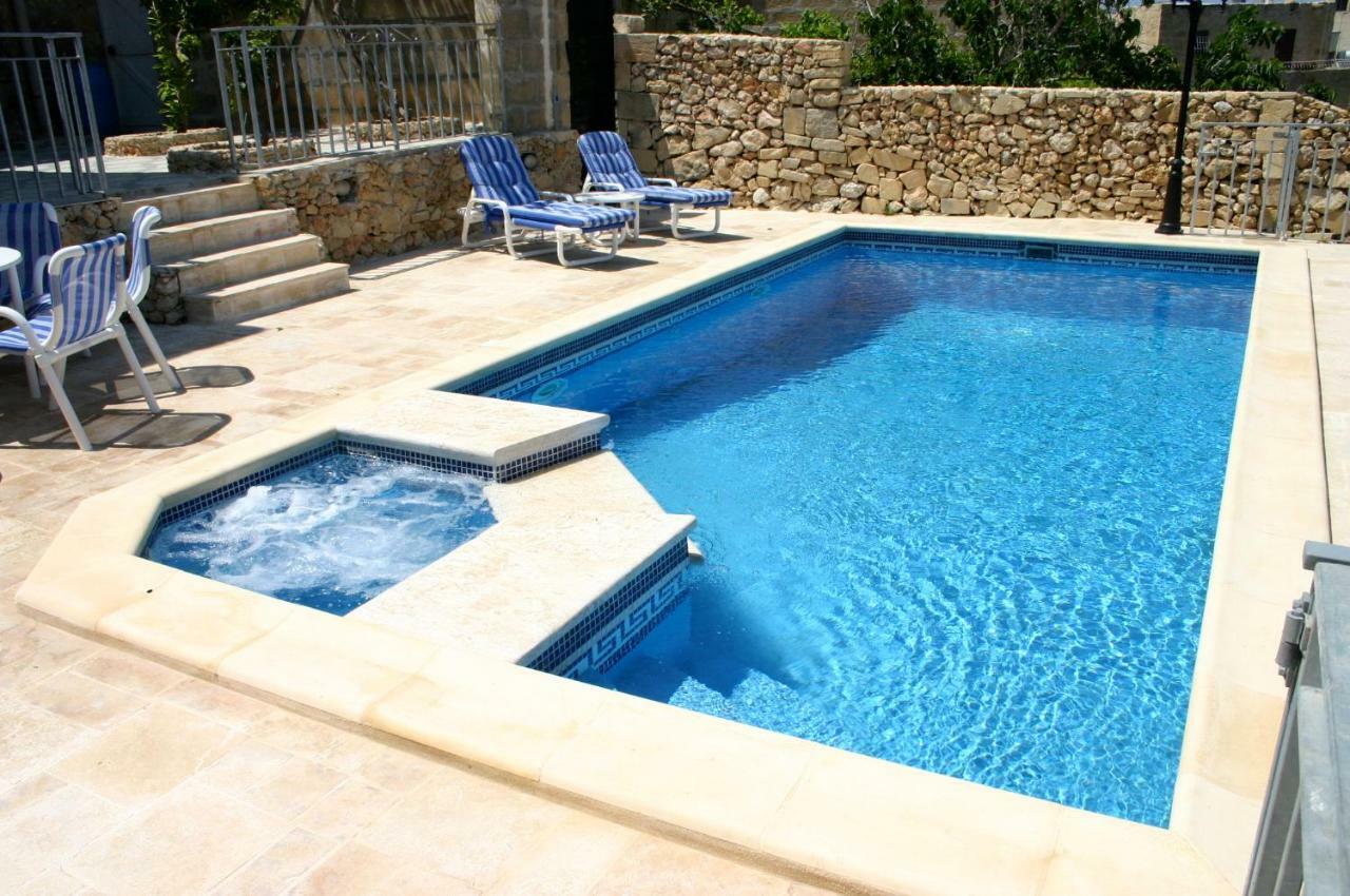 Sylvia' S Millhouse Villa Kerċem Buitenkant foto